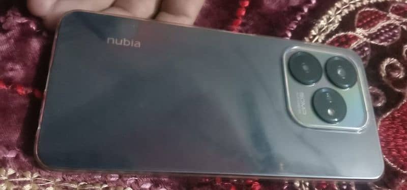 Nubia V60 mobile 2