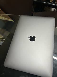 Macbook Pro M2,