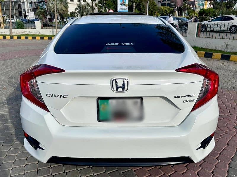 Honda Civic Oriel Model 2017 1