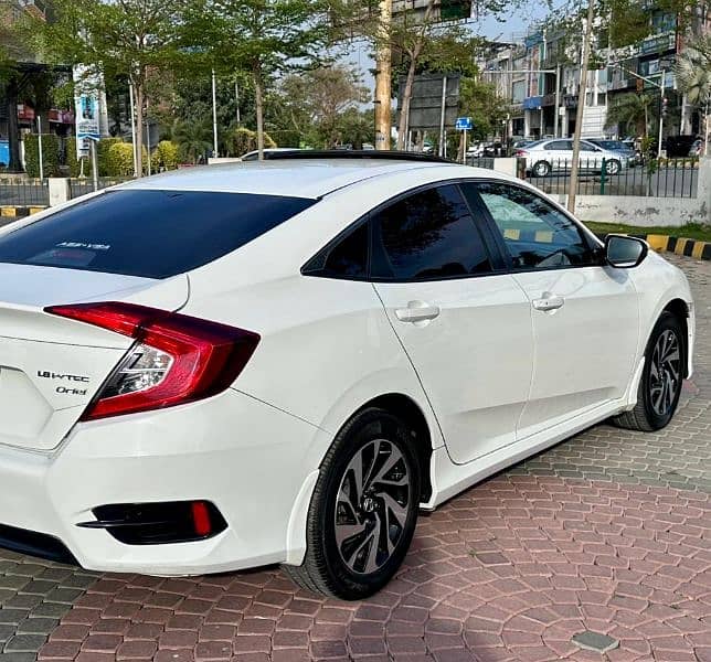 Honda Civic Oriel Model 2017 3