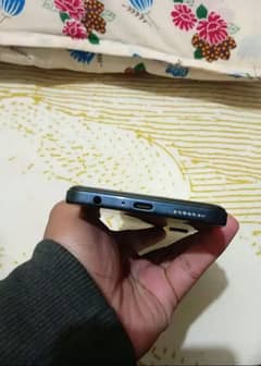 techno camon 19 original condition with box