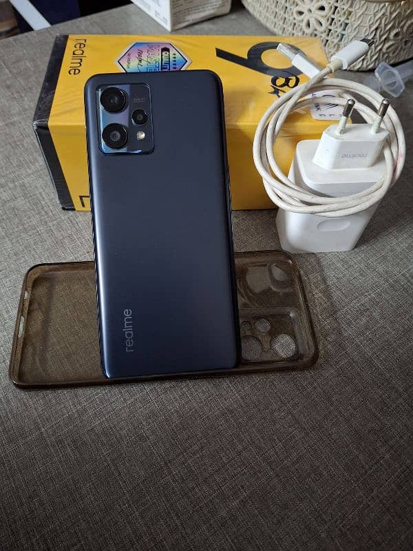 Realme 9 (8/128 gb) with complete box 4