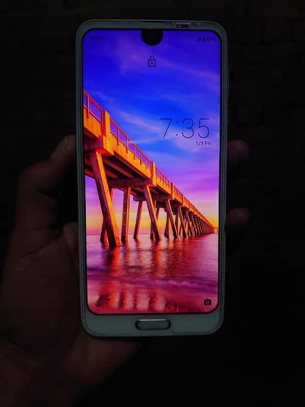 Aquos R2 0