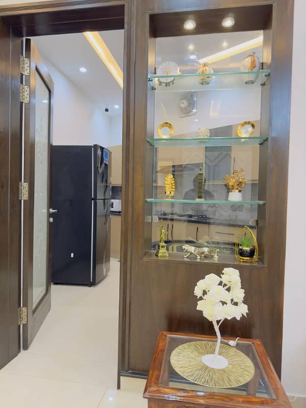 1Kanal Modern Luxuwer Beautiful House For Sale DHA Phase 3 near Y Block 18