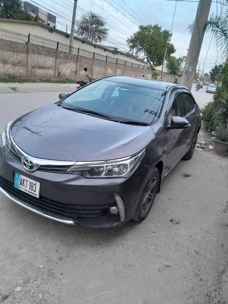 Toyota Corolla GLI 2018. Contact number 031/757/202/60. 1