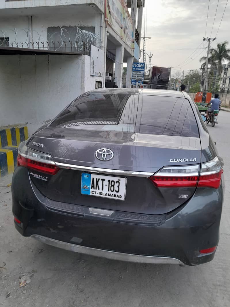 Toyota Corolla GLI 2018. Contact number 031/757/202/60. 5