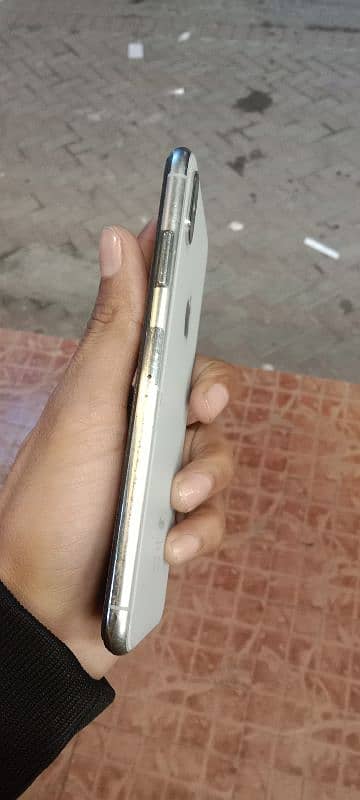 iphone XS MAX 512GB Non PTA sim time 4