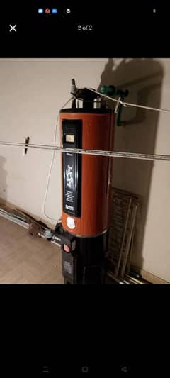 ITEM: NAS-GAS 35 GALLONs GEYSER 10/10 GAUGE. (GAS+ELECTRIC)