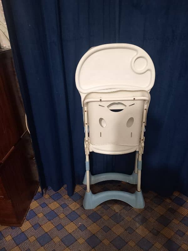 KIDS HIGH CHAIR 2