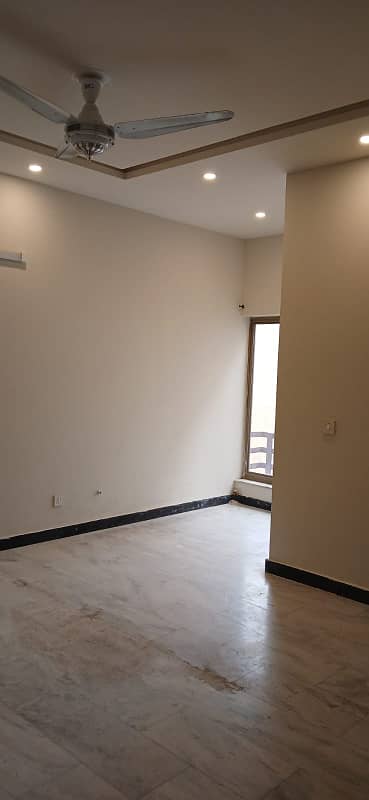 8 Marla Upper portion available for rent in sector G 7