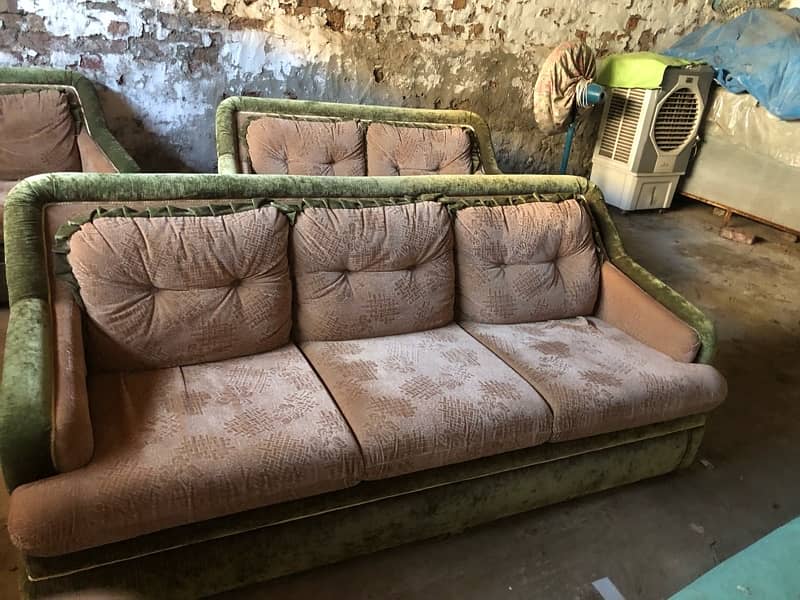 7 seater sofa set for sell 5