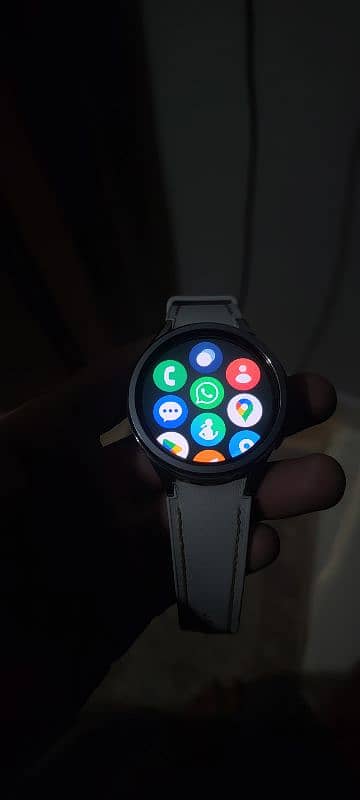 galaxy watch 6 classic 47mm with complete accessories 5