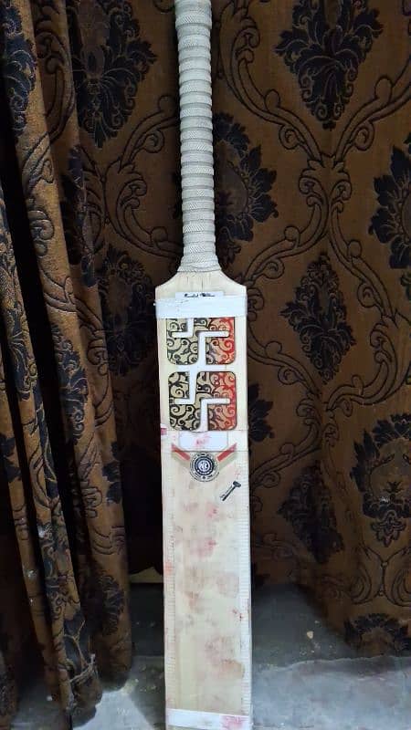 English willow SS Bat fully knocked and pressed 1