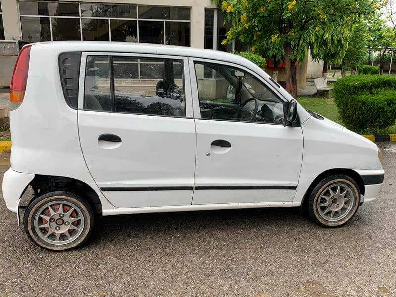 Hyundai Santro 2001 3