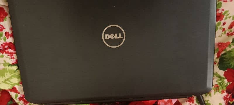 Dell Laptop in lush condition i5 3rd gen with original charger 0