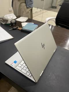 Hp Envy x360 intel core i5 1135G7 Quad core processor