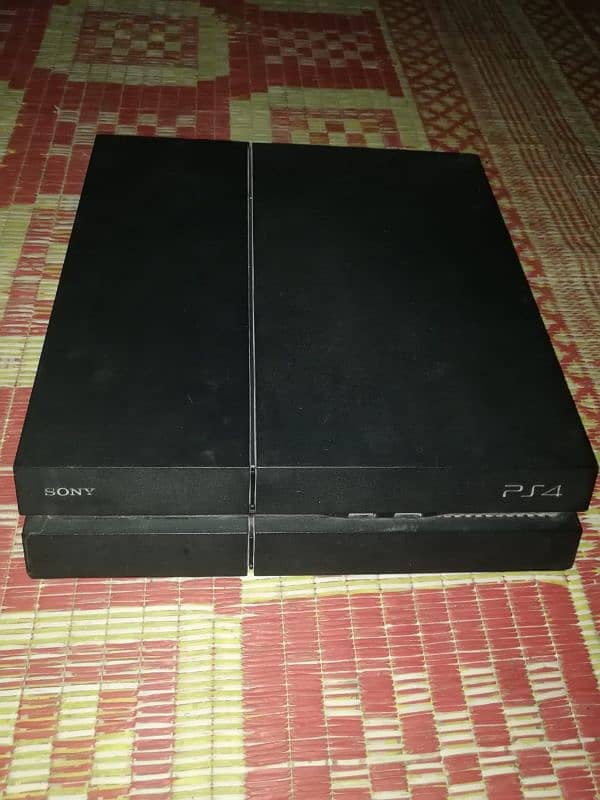 PlayStation 4 (PS4) 8