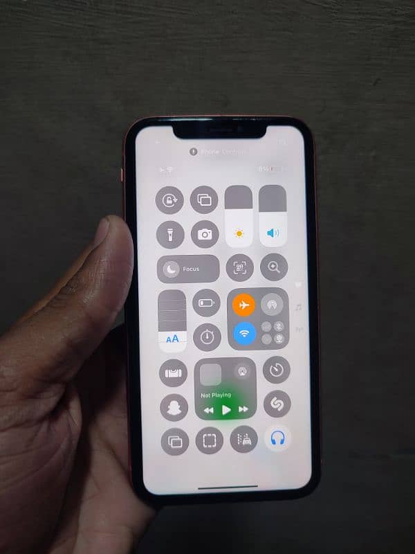 iPhone xr 3