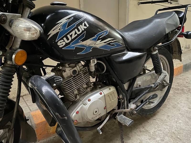 SUZUKI GS 150 SE 2