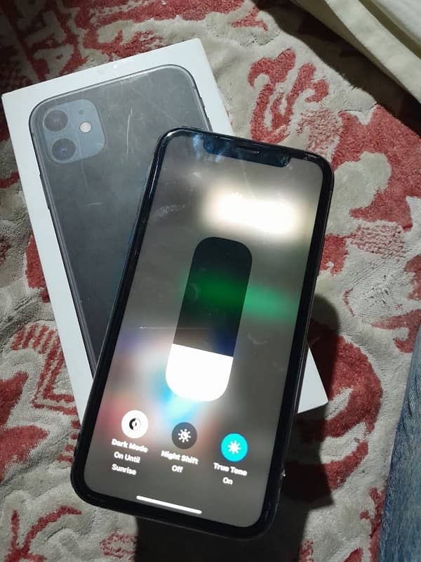 iphone11 64gb 4