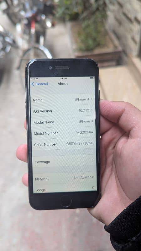 iphone 8 water pack true tone on sim chal Rahi ha non PTA health 92% 2