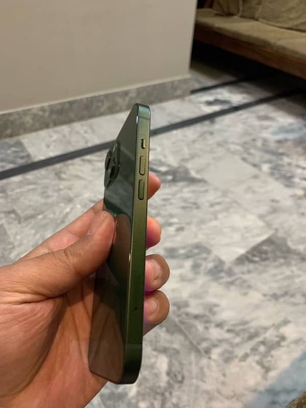 iPhone 13 jv 128gb green colour 1