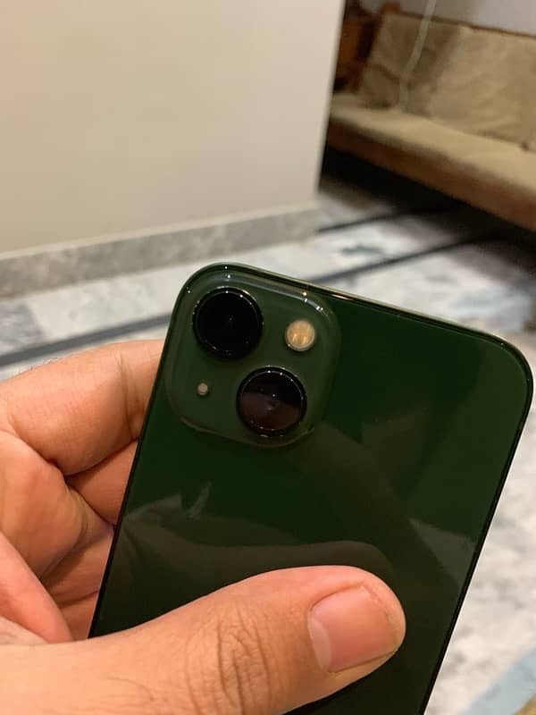 iPhone 13 jv 128gb green colour 12