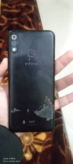 infinix hot 8lite