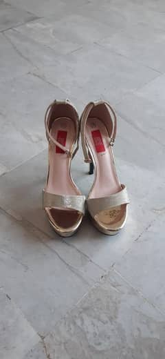 Bridle heels for sale