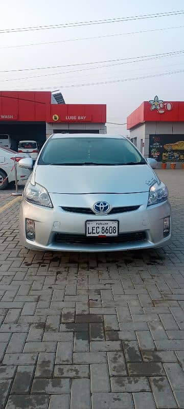 Toyota Prius 2014 1