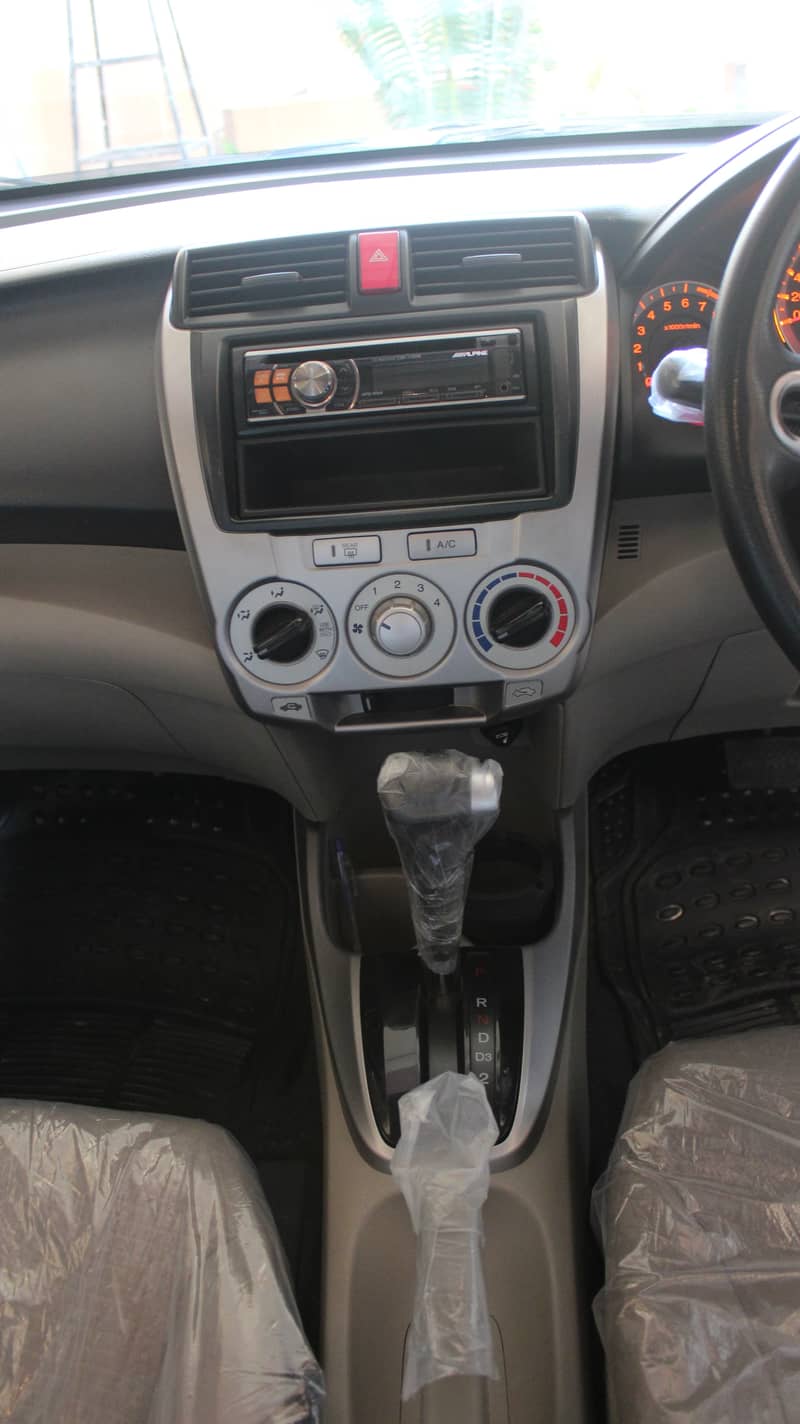 Honda City 1.3 i-VTEC Prosmatec 2013 6