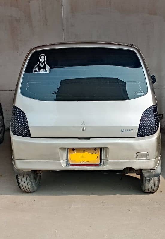 Mitsubishi Minica 2003 2