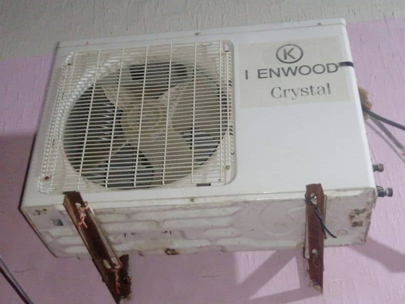 Kenwood e crystal 1.5 split AC 1