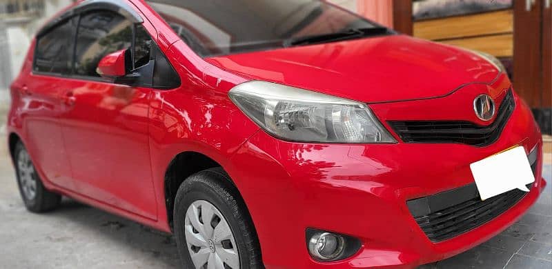 Toyota Vitz 2012 3