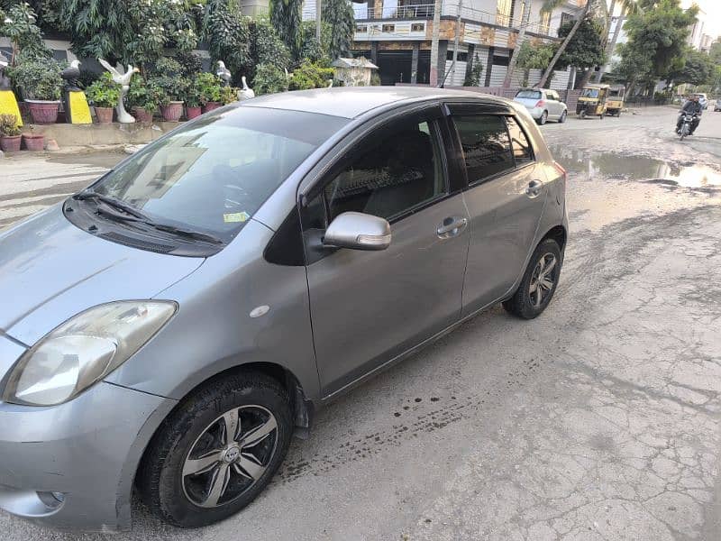 Toyota Vitz 2007 4