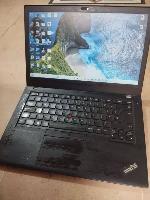 Lenovo Core i5 8th Gen 0