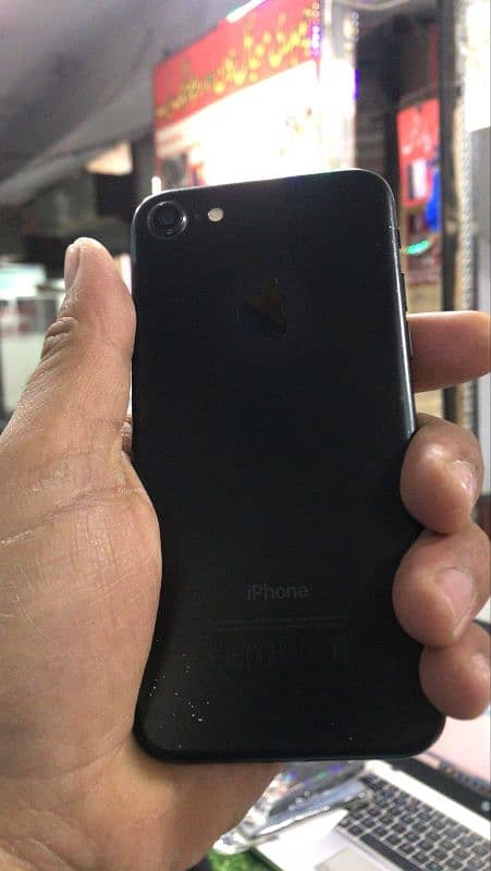 Iphone 7, Total genuine,All Okay, One day return policy 1