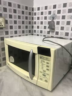 Microwave oven