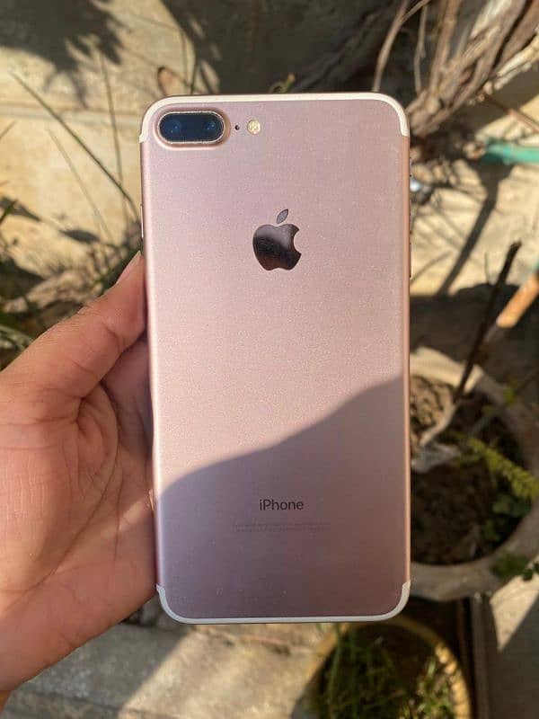 iPhone 7+ for sale 6