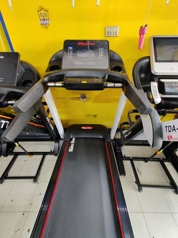 Ac Commercial Base Treadmill With 2 HP Ac motor Continues motor 3