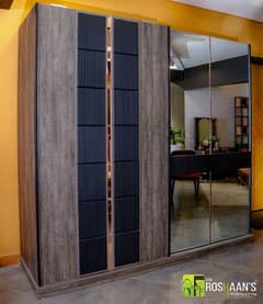 STYLISH SEPIA SLIDING WARDROBE