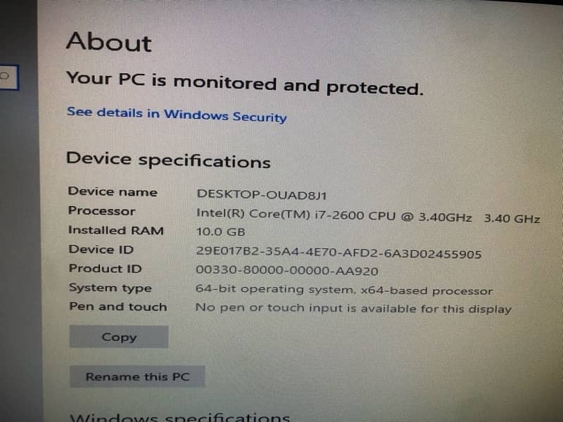 processor:i7 2nd generation. Ram:10Gb. 1Gb graphics card AMD. 4