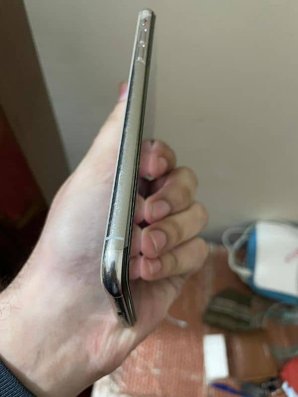 Iphone XS Max 64 gb 6