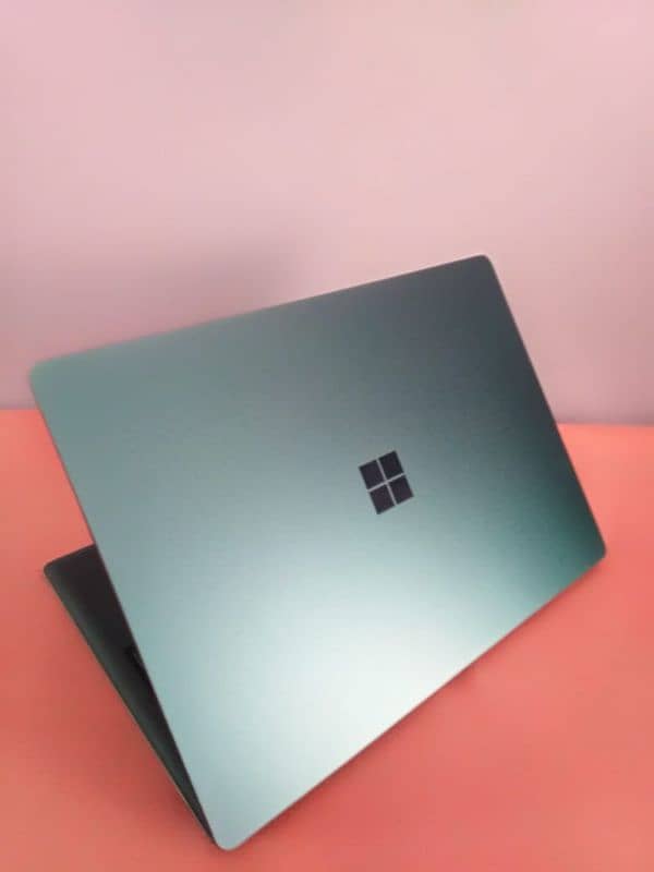 Microsoft Surface Laptop 4 i7 11th Generation 32gb ram 1TB NVME 5