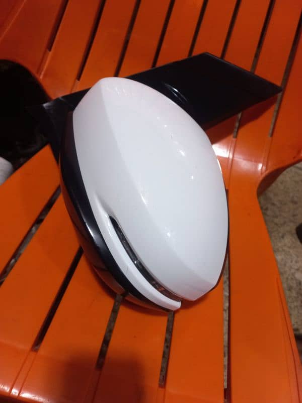 Honda BRV Side Mirrors 1