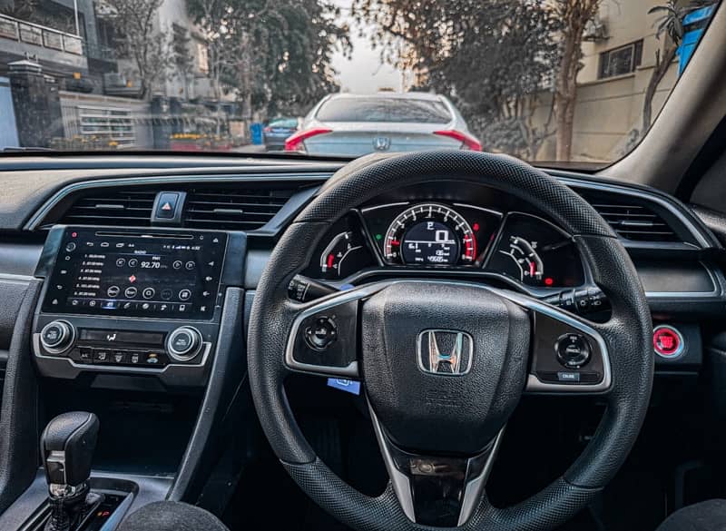 Honda Civic Oriel 2020 5