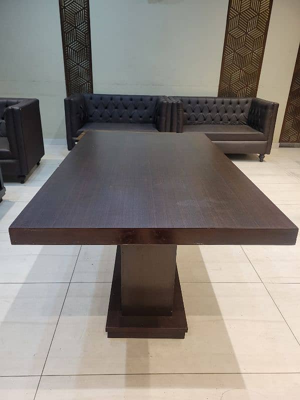 Dining Tables 30k 1pce 4