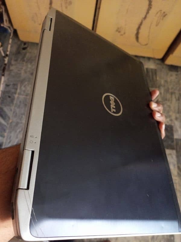 Dell Laptop Sale out Core I. 5 With Charger Bettery Nai He. 1