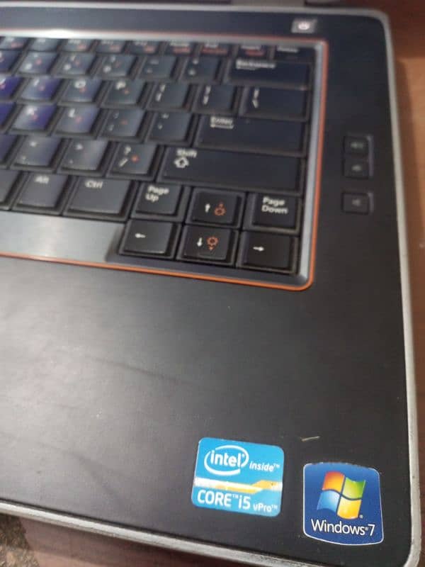 Dell Laptop Sale out Core I. 5 With Charger Bettery Nai He. 10