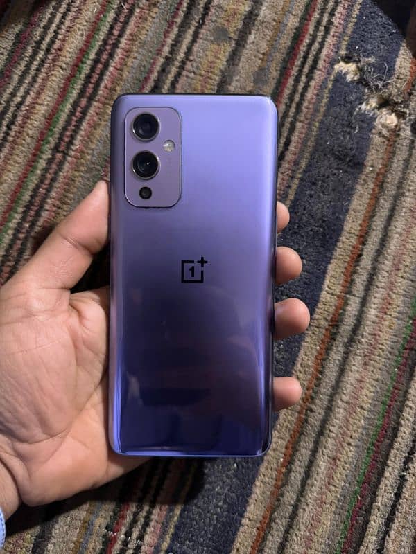 one plus 9   (8/10 condition) 7